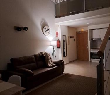 Vicalvaro Apartamento | Acogedor loftcon garaje a 10min del aeropuerto e IFEMA