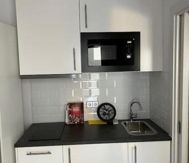Sant Cugat del Valles Apartamento | Acogedor piso independiente Valldoreix