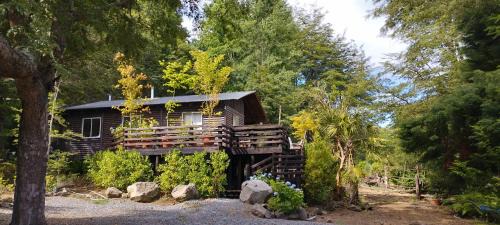 Pucon Casa | Acogedora cabaña con terraza en Pucón