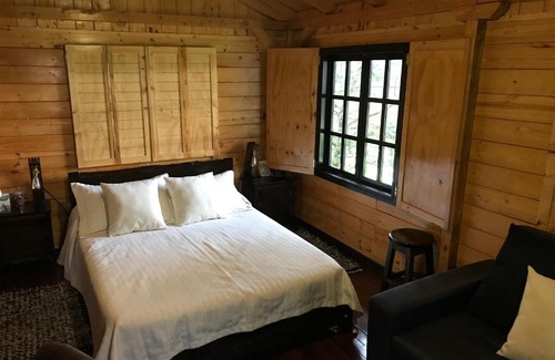 Sogamoso Chalet De Esquí | Acogedora cabaña de madera en la naturaleza para desconectarse