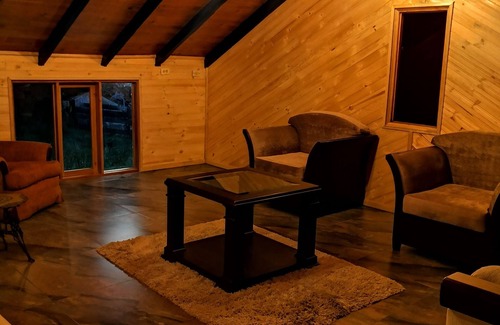 Aquitania Cabaña | Acogedora cabaña tipo chalet en medio de la naturaleza