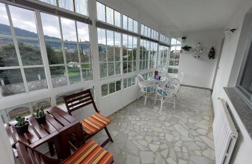 Neda Casa | Acogedora casa de campo-PISO Y ATICO con finca-