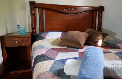 Villa de Leyva Apartamento | Acogedora Habitación Doble con Baño