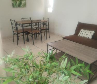 Trujillo Apartamento | Acogedores Departamentos Céntricos Huanchaco 4 p