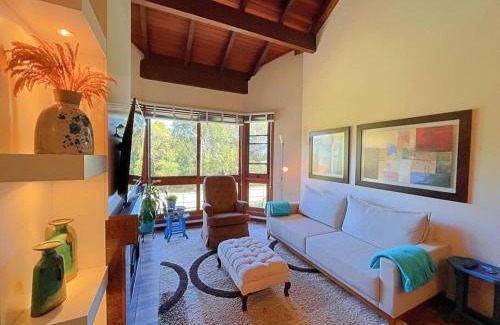 Bavaria Apartamento | Aconchegante apto 3 dorm. com piscina aquecida