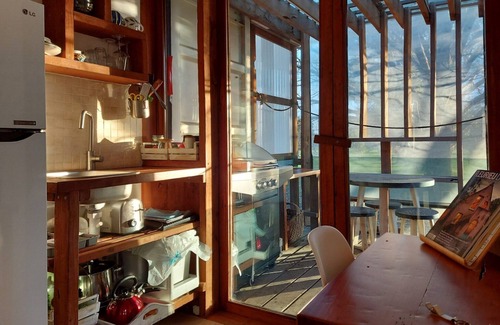 Kuitpo Cabina | Acorn Nook @ Lazy Ballerina - Rustic Eco Tiny Home