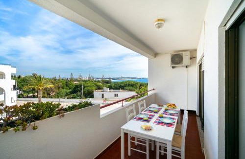 Alporchinhos Apartamento | Acqua Vista Family Apartment - 200M from BEACH