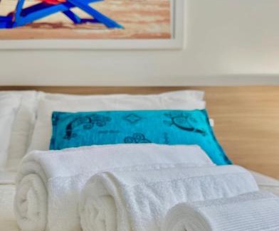 Bosa Historic Centre Apartamento | Acquamarina Apartment - Bosa Centro