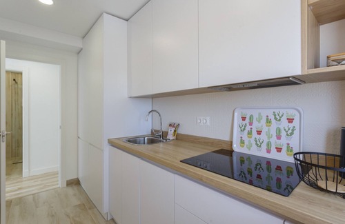 Cadiz Apartamento | ACQUARELA Family Home free parking by Cadiz4Rentals