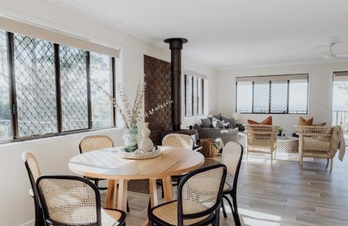 Mount Mellum Casa | Acreage property, pet friendly, outdoor campfire