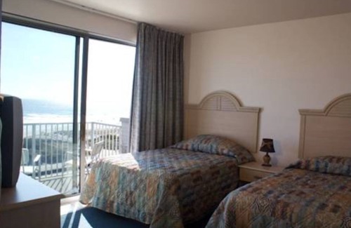 North Wildwood Hotel | Acropolis Oceanfront Resort