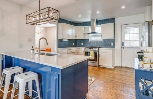 Fort Worth Cultural District Casa | Across from Dickies Arena right in the heart of all the action