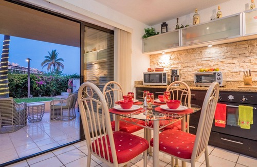 Campo de Golf Fonatur Condominio | Al otro lado de la playa - recientemente remodelado