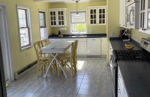 North Wildwood Casa | Across Street BEACH HOUSE