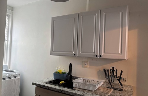 Glenwood Apartamento | Across Temple Hosp 1 bedroom