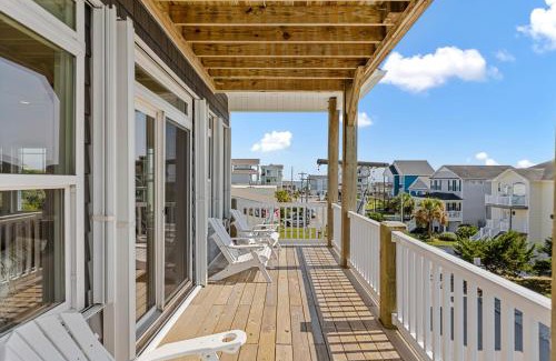 Surf City Casa | Across the Pond