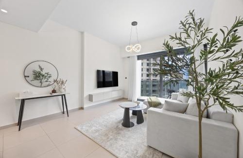 Downtown Dubai Apartamento | Act tower-1BR near burj khalifa