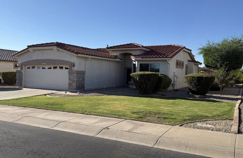 Gilbert Casa | Active Adult Escape in Trilogy – Golf, Fitness, Pools & More!