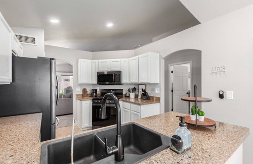Gilbert Casa | Activities Galore! Vacation in Luxury!