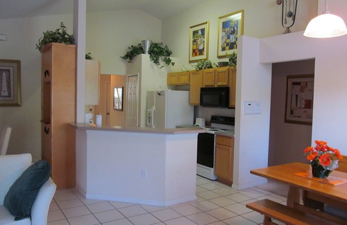 Lake Berkley Casa | Modelo real Pool Home