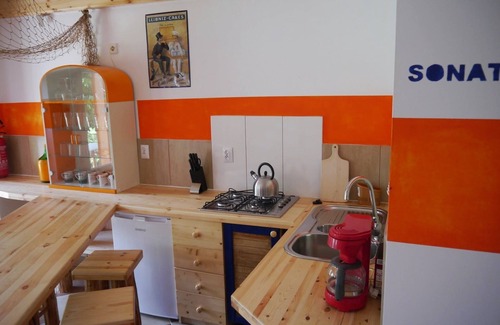 Czarny Mlyn Casa | ADAGIO- mucho jardin, parque infantil u. Piscina para niños, TTenis, mucha naturaleza, Mar Báltico