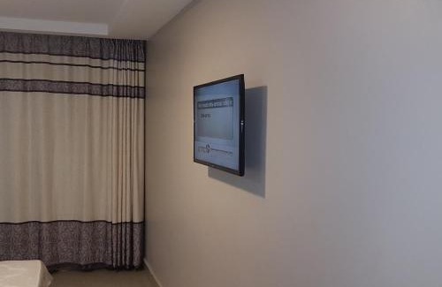 Meru Hotel | Adala Motel