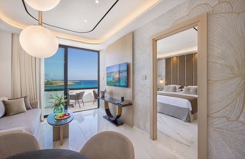 Ayia Napa Hotel | Adams Beach Hotel & Spa