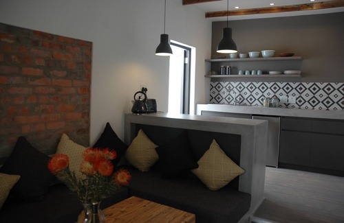 Bloubergstrand Apartamento | Adams Place Beautiful Apartment In Table View