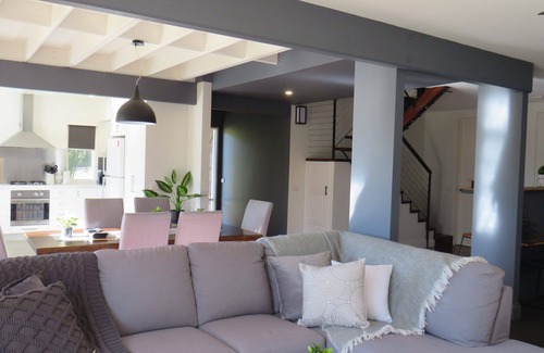 Tolmie Casa | Adamsville Acres - Tolmie
