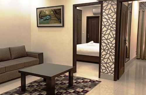 Bahria Town Apartamento | Adara canal suites