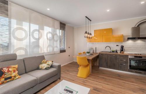 Rijeka Apartamento | Adastra apartments with private parking and sea view