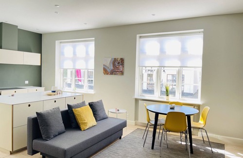 Aalborg Apartamento | aday - 2 bedroom with modern kitchen and free parking