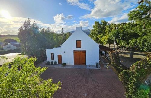 Robertson Casa | Adderley House Guest Accommodation