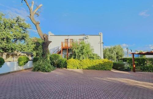 Robertson Casa | Adderley House Guest Accommodation