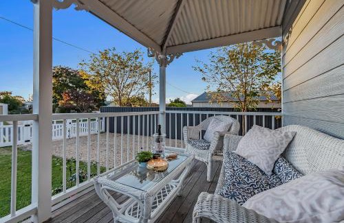 Stanthorpe Casa | Addisons Stanthorpe with hot tub