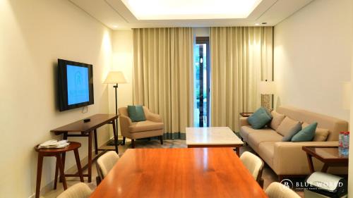 Sharm Apartamento | Address Beach Resort Fujairah Apartment by Blue World - 1