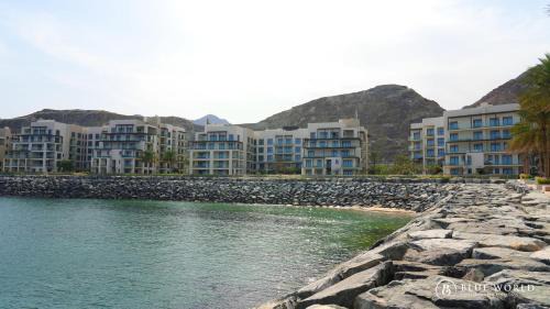 Sharm Apartamento | Address Beach Resort Fujairah Apartment by Blue World - 1