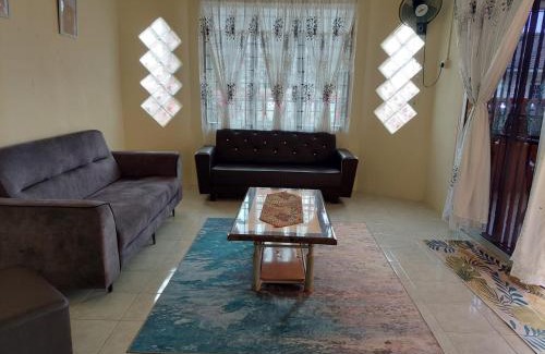 Kuantan Casa | Adeeba Homestay