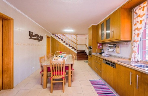 Calheta de Nesquim Casa | Casa de vacaciones Adega Pedra do Lagar, junto al mar y las montañas, ideal para familias