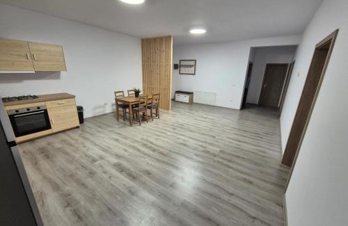 Remetea Mare Casa | Adelina House
