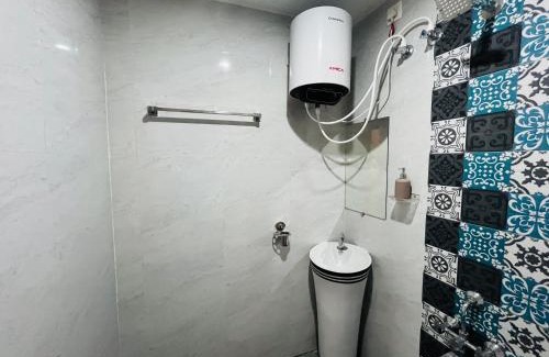Mysore Cabina | ADH Royal Dot Inn