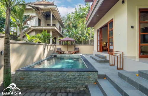 Sambahan Cama Y Desayuno | Adheaira Villa by Bukit Vista
