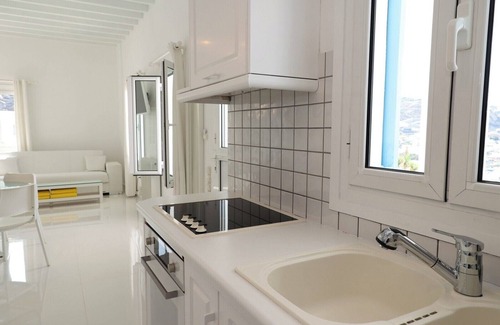 Tourlos Casa | Adikri Villas & Suites