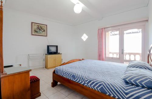 Kretek Hotel | Adinda Beach Hotel and Villa
