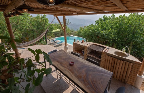 Oaxaca Casa | Adobe Room: a cozy room in a beautiful house