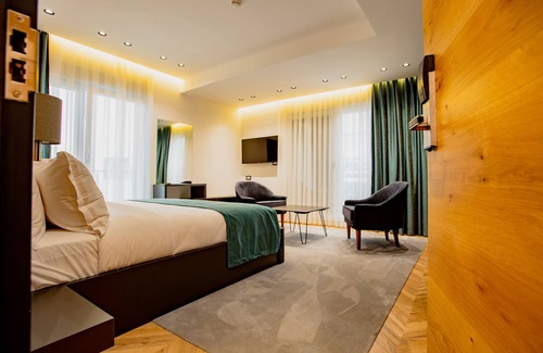 Pristina Hotel | Ador Hotel