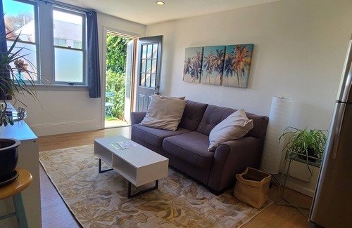 Bernal Heights Casa | Adorable 1-bedroom unit with patio
