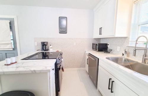Dallas Apartamento | Adorable 1- bedroom guesthouse with free parking