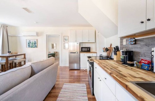 Danville Apartamento | Adorable 1Bd/1Bth on Main St!