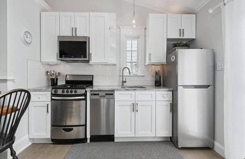 Stone Harbor Casa | Adorable 2 bedrm Stone Harbor Cottage on Stone Court